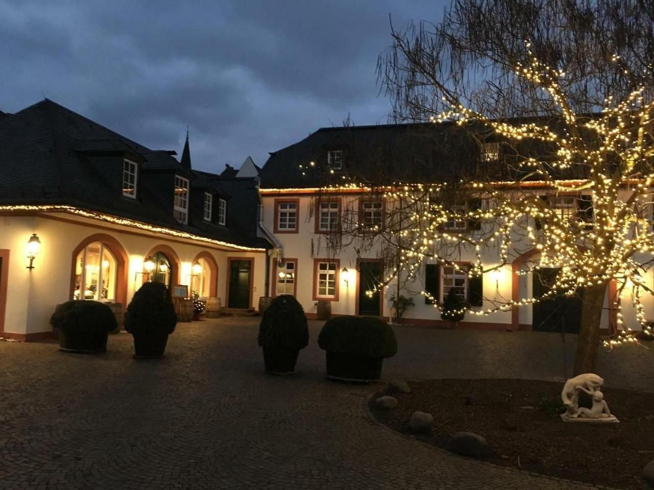 Gutshotel Weingut Schloss Reinhartshausen Eltville am Rhein Eksteriør bilde